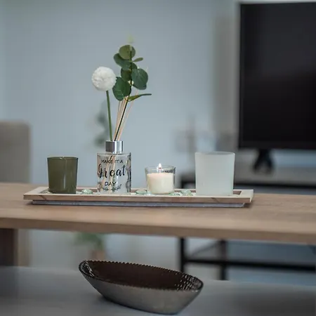 Demiani House Apartment *