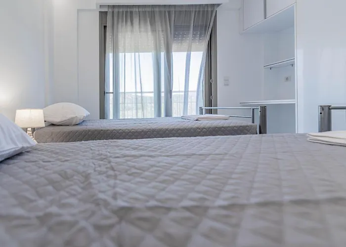 아파트 Demiani House